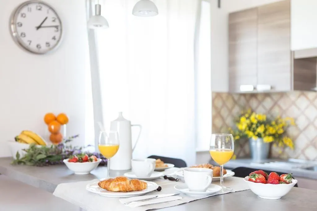 Apartments Roza Medulin
